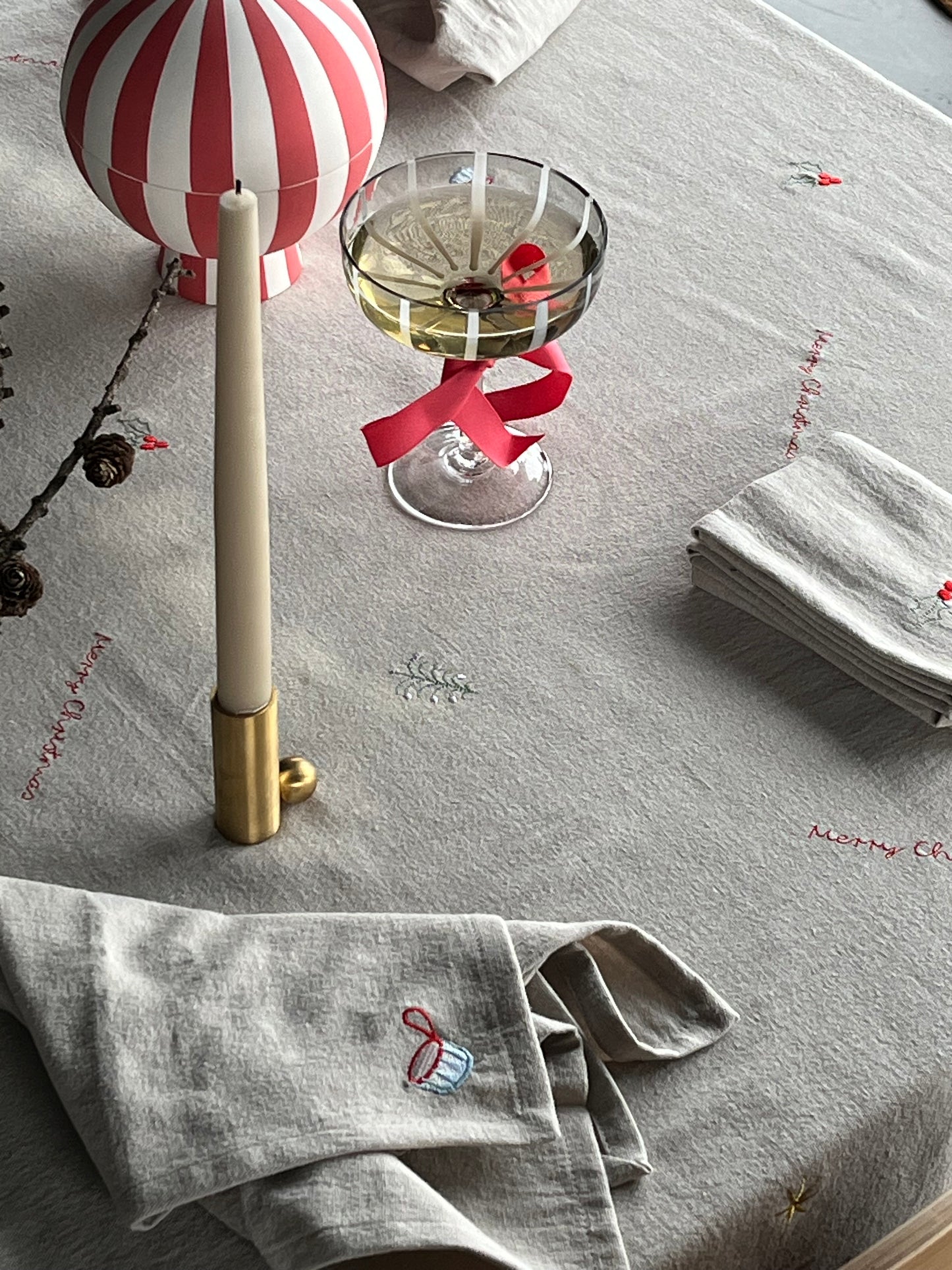 OYOY LIVING Christmas Tablecloth - 260x140 cm Tablecloth 306 Clay