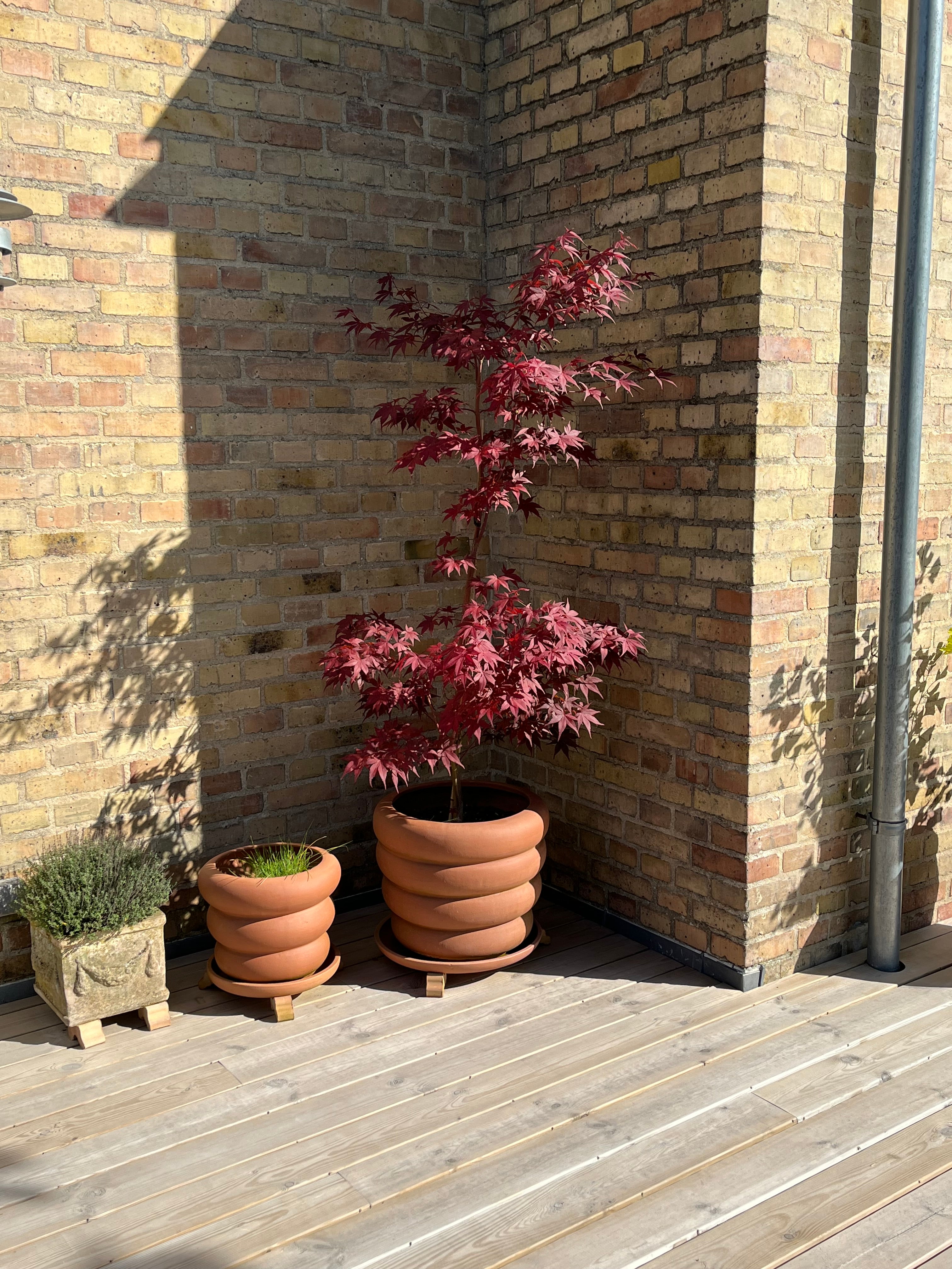 VASES AND PLANTERS