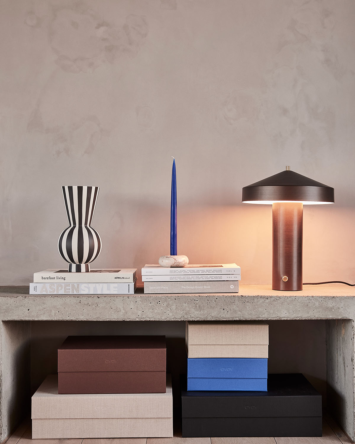 Hatto Table Lamp (EU)