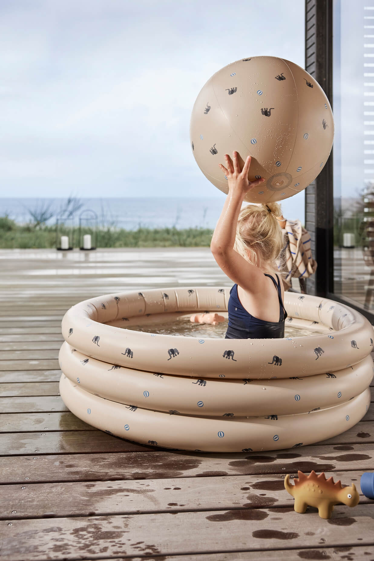 Elephant Swimming Pool Large &amp; Beach Ball