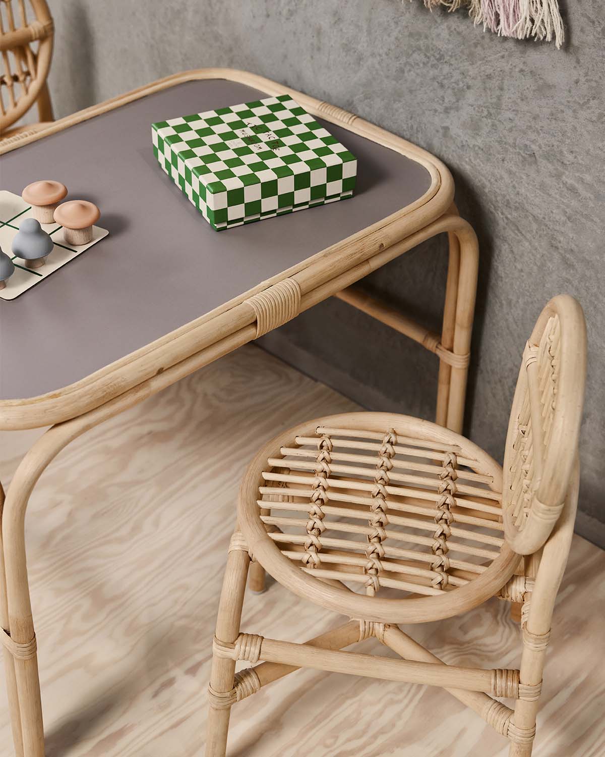 Nana Mini Table