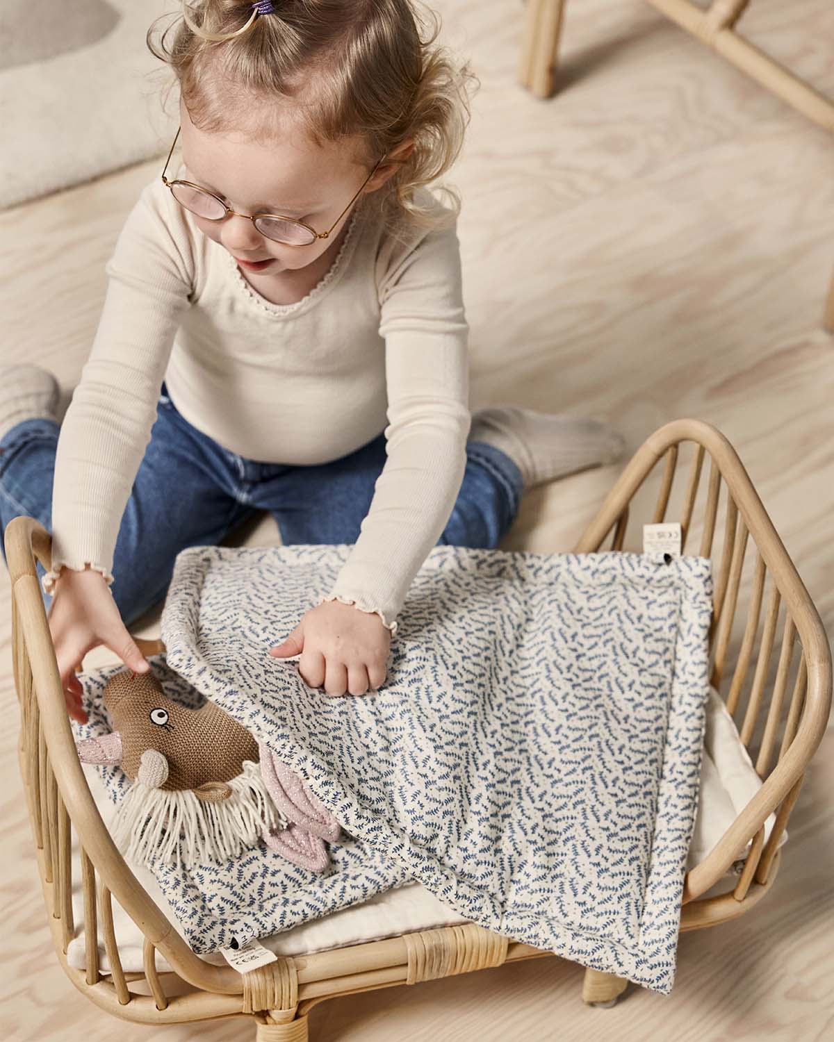 KIDS FURNITURE