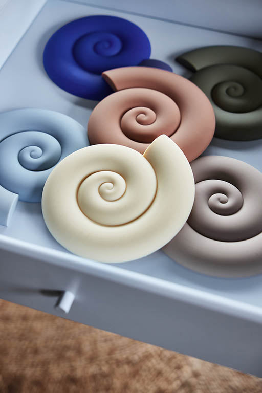 OYOY LIVING Nautilus Trivet Coaster 706 Olive