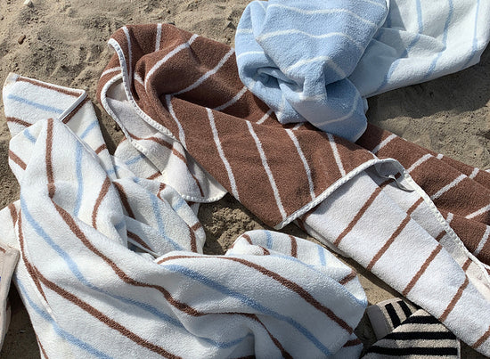OYOY MINI Raita Hooded Towel Towel 104 Cloud / Caramel