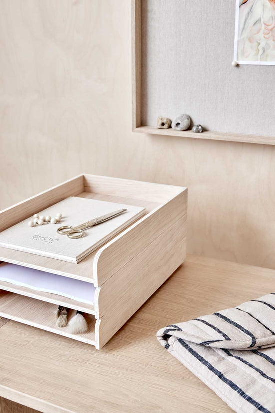 OYOY LIVING Letter Tray Tray 901 Nature