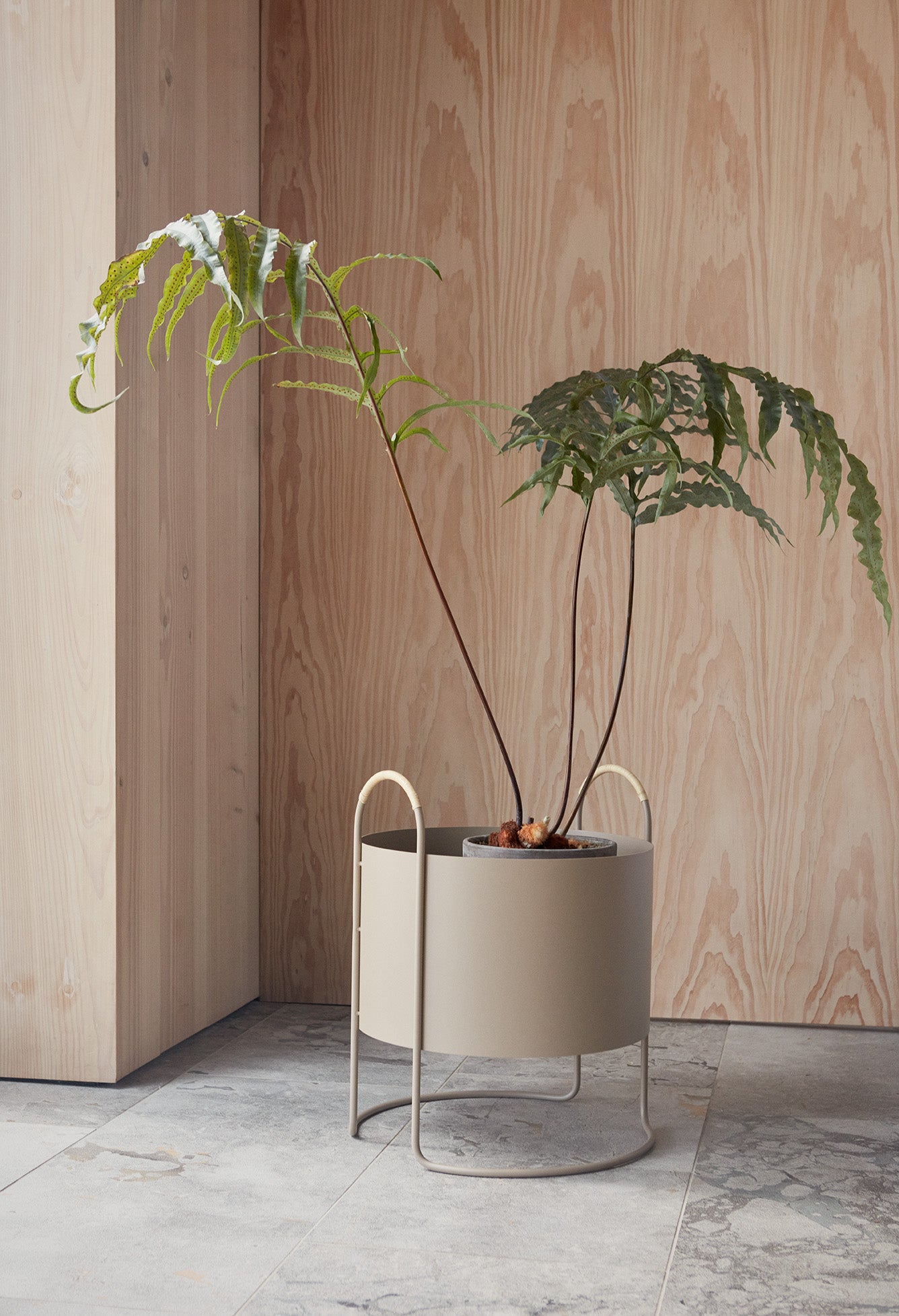 Laad afbeelding in Galerijviewer, OYOY LIVING Maki Plant Box - Low Planter 306 Clay
