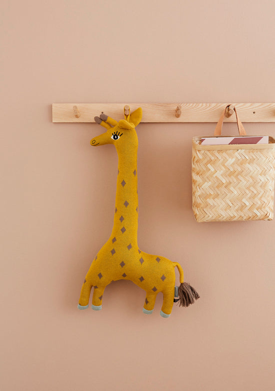 OYOY MINI Noah Giraffe Soft Toys 804 Curry